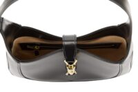 0151. Gucci Jackie 1961, Small Shoulder Bag, Gold Hardware19