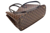 97. Louis Vuitton Kensington, Damier Ebene, Gold Hardware11