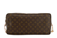 0205. Louis Vuitton Neverfull MM, Monogram Coated Canvas, Gold Hardware6