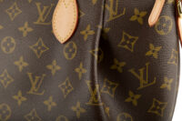 0219. Louis Vuitton Turenne MM Monogram, Gold Hardware9