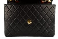 0231. Chanel Timeless Vintage Borsa Single Flap, Gold Hardware10