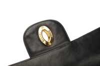 0231. Chanel Timeless Vintage Borsa Single Flap, Gold Hardware12