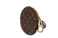 0235. Louis Vuitton Trio Pouch, Monogram, Gold hardware9