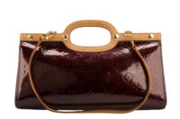 0251. Louis Vuitton Roxbury Red Leather, Gold Hardware4