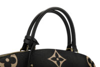 0312. Louis Vuitton Two way bag black8