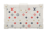 0387. Louis Vuitton White Embossed Monogram Petite Malle, Gold Hardware4