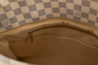 0421. Louis Vuitton Artsy, Damier Azur, Gold Hardware14