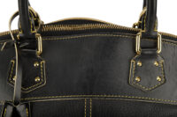 0467. Louis Vuitton Suhali lockit Tote Black Leather, Gold Hardware6