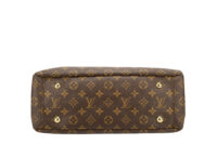 0512. Louis Vuitton Pallas Monogram Cerise8