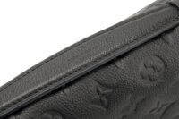 0634. Louis Vuitton Pochette Metis Black Empriente Leather, Gold Hardware6