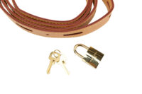 0644. Louis Vuitton Boite Chapeau Monogram Canvas, Gold Hardware12