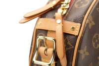 0644. Louis Vuitton Boite Chapeau Monogram Canvas, Gold Hardware8