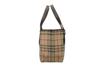 0705. Burberry London Check Medium Tote4
