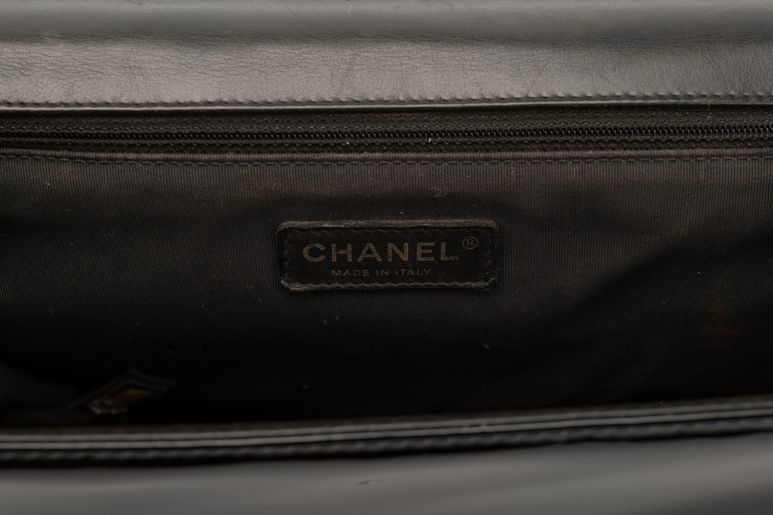 0713. Chanel Boy Bag Large Black Quilted Patent Leather, Ruthenium Hardware14