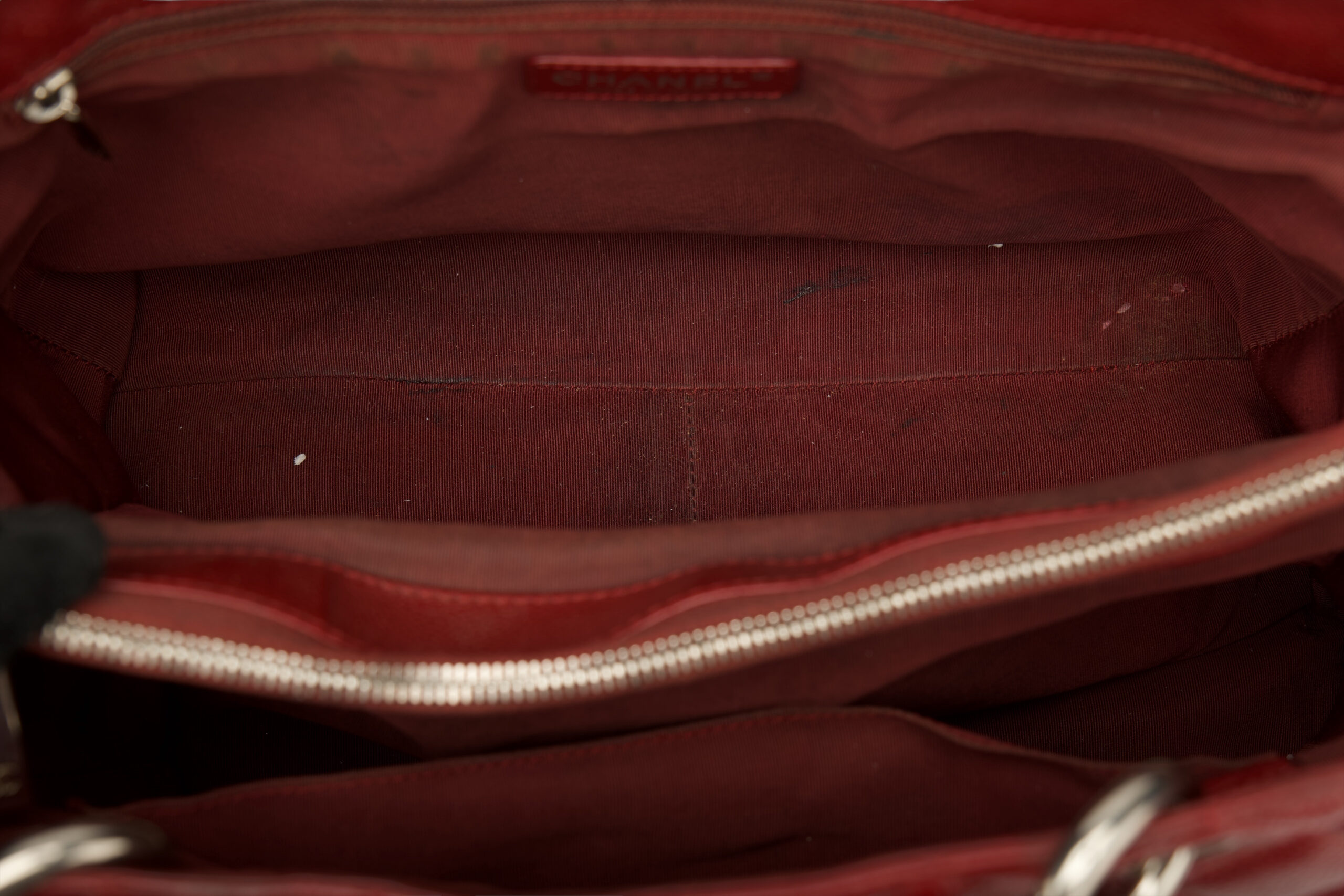 0724. Chanel Grand Shopping Tote (GST) Caviar Burgundy Leather, Silver Hardware11