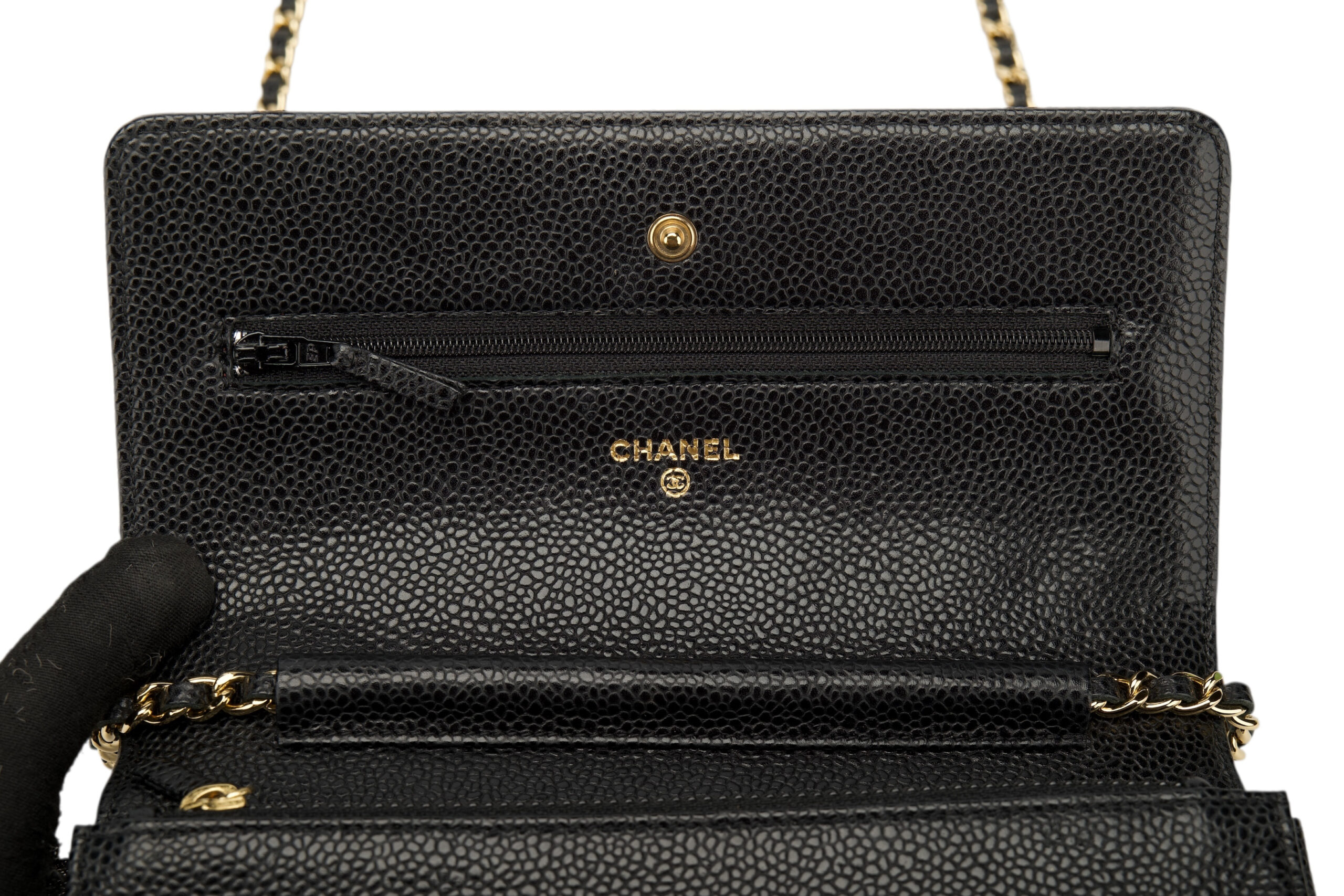 0742. Chanel Wallet on Chain, Black Caviar, Gold Hardware11