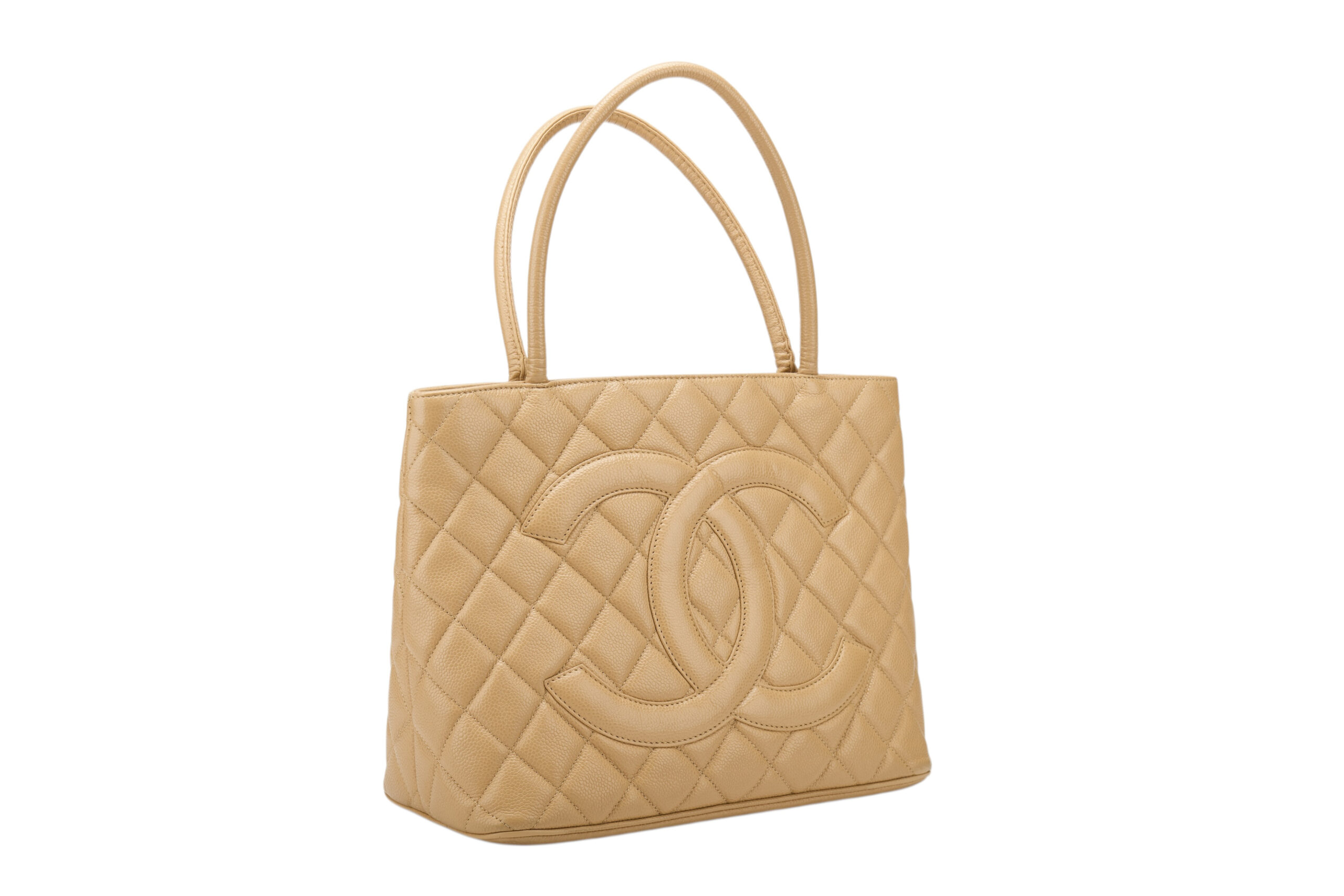 0768B. Chanel Medallion Beige Caviar Leather, Gold Hardware2