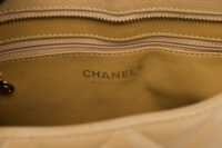 0768B. Chanel Medallion Beige Caviar Leather, Gold Hardware8