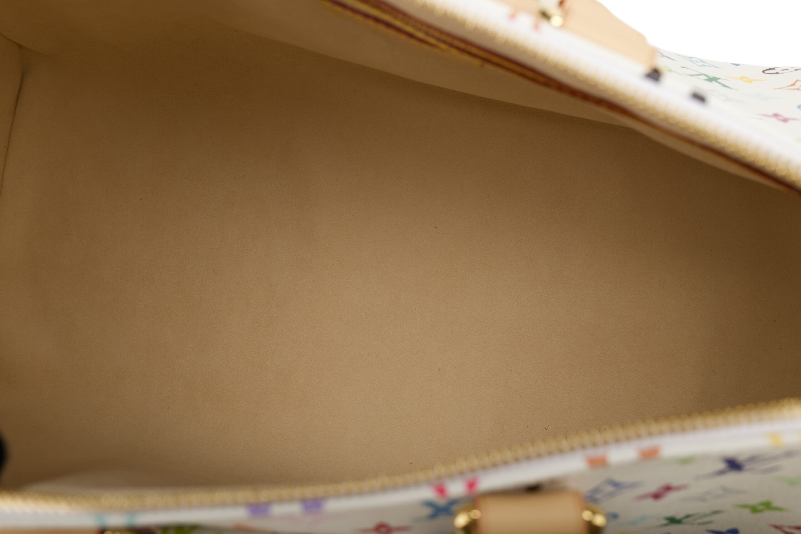 0779. LV X Takashi Murakami Keepall 45 Bandouliere White Multicolour Monogram Canvas, Gold Hardware12