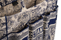 0827. Christian Dior Catherine Tote Large Toile De Jouy10