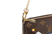 0834. Louis Vuitton Mini Pochette Accessoires Vivienne Japanese Cityscape Edition, Gold10