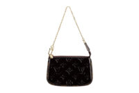 0835. Louis Vuitton Mini Pochette Accessoires bag Monogram Vernis Leather, Gold Hardware1