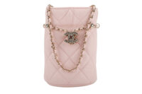 0839. Chanel Pink Quilted Mini Bucket bag, Aged Gold hardware8
