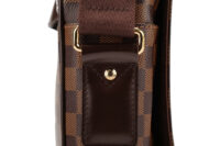 0848. Louis Vuitton Large Messenger Shoulder Bag Damier Ebene Canvas, Gold Hardware12