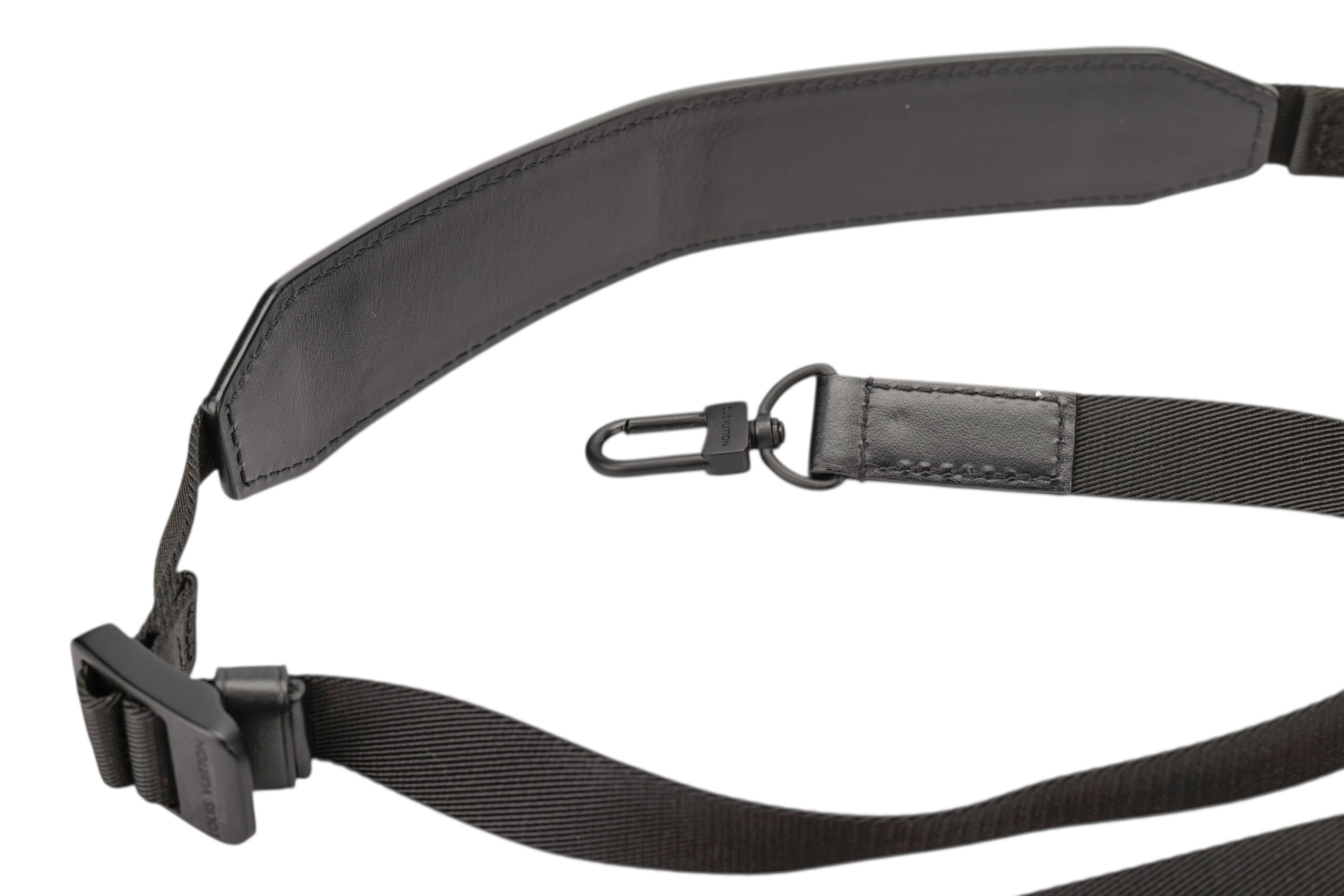 0865. Louis Vuitton Utility Business Bag Grey Damier Graphite Canvas, Black Hardware12