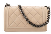 0887. Chanel Boy Cream Bag, Ruthenium Hardware5