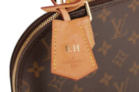 0817. Louis Vuitton Alma BB Brown Monogram bag , Gold Hardware7