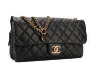 0895. Chanel Vinage Flap Bag Black, Gold Hardware2