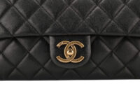 0895. Chanel Vinage Flap Bag Black, Gold Hardware8