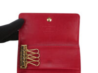 0439. Louis Vuitton Monogram Vernis 4 Key Holder Wallet10