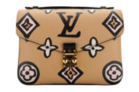 0954. Louis Vuitton Pochette Metis Beige Wild at Heart, Gold Hardware1