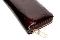 992 Louis Vuitton Vernis Amarante Zippy Wallet, Gold Hardware9