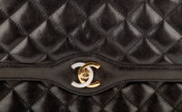 996 Chanel Vintage Paris Limited edition, gold hardwear_8