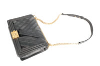 1002 Chanel Boy Chevron Black bag, Gold Hardware_15